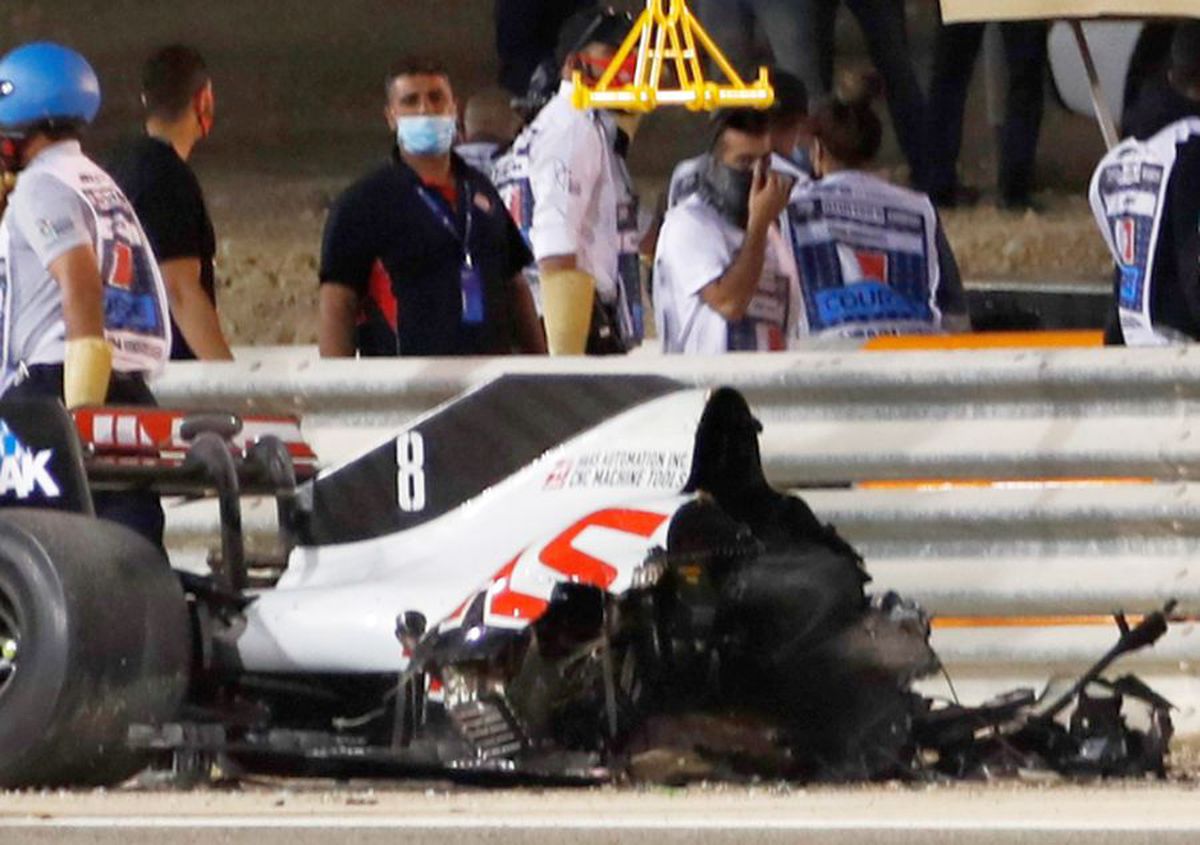 Accident - Mașina lui Romain Grosjean a luat foc. 29.11.2020