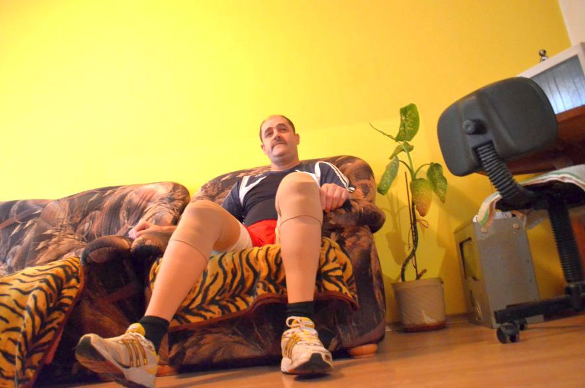 A murit Viorel Turcu » În 2012, GSP a mers acasă la fostul atacant: „Un șifonier mi-a căzut pe picioare. Câinele mi-a salvat viața de două ori”