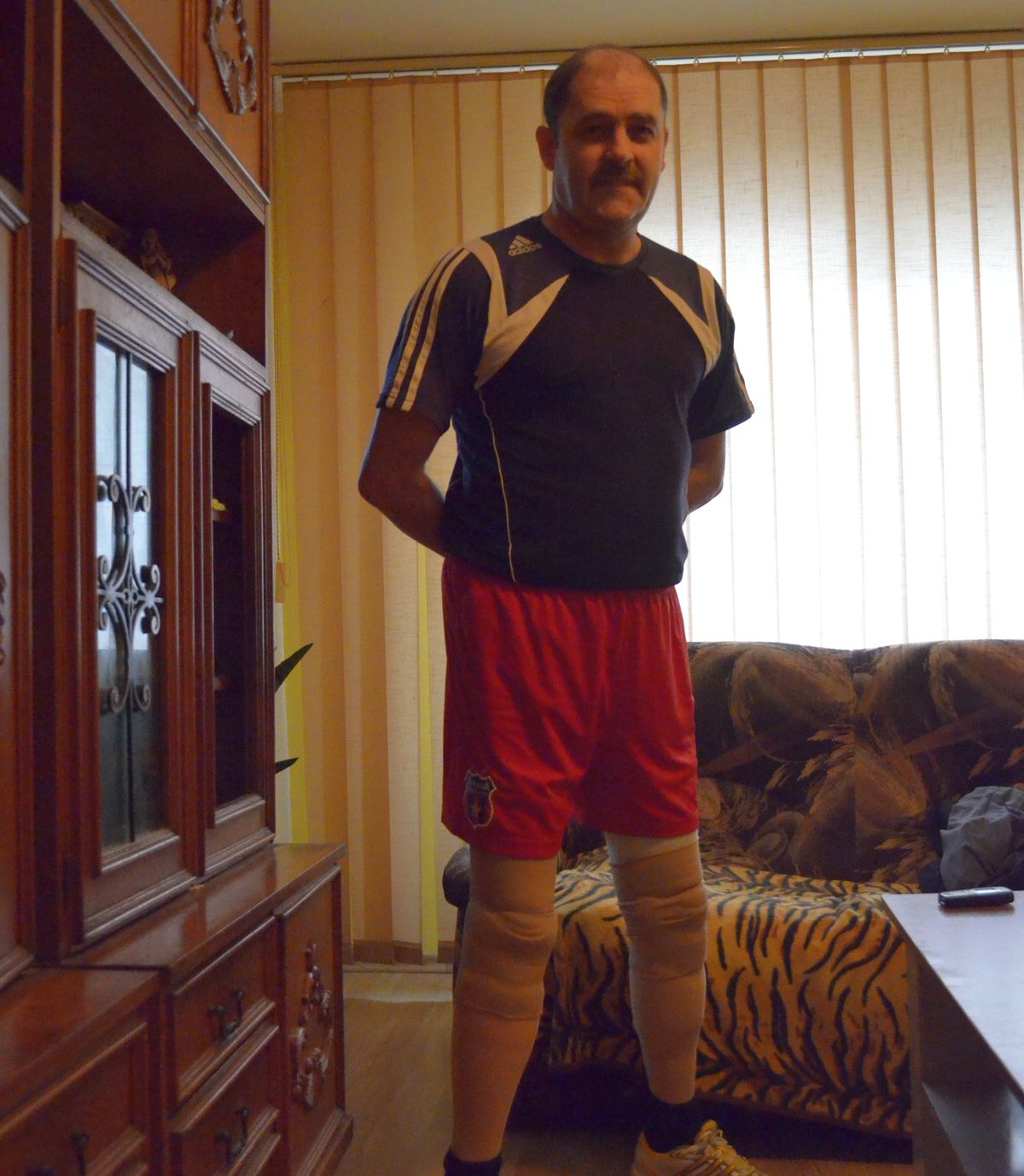 A murit Viorel Turcu » În 2012, GSP a mers acasă la fostul atacant: „Un șifonier mi-a căzut pe picioare. Câinele mi-a salvat viața de două ori”