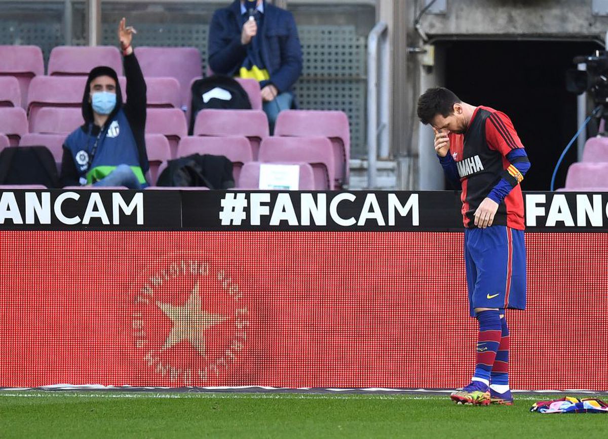 Lionel Messi Barcelona - Osasuna omagiu Maradona