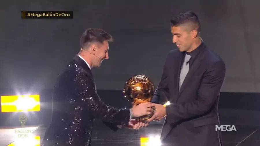 FABULOS! „Balonul de Aur” 2021 e al lui Messi! Al 7-lea trofeu pentru argentinian