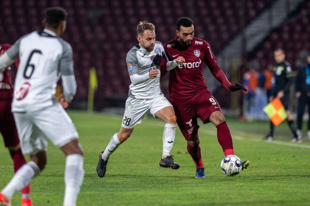 Dan Petrescu, după victoria cu Academica Clinceni: „Am suferit până la final, 2-0 e cel mai periculos scor”