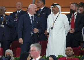 Schimbare la Doha! Qatarul susține acum că „au murit între 400 și 500 de muncitori” pe șantierele Mondialului!