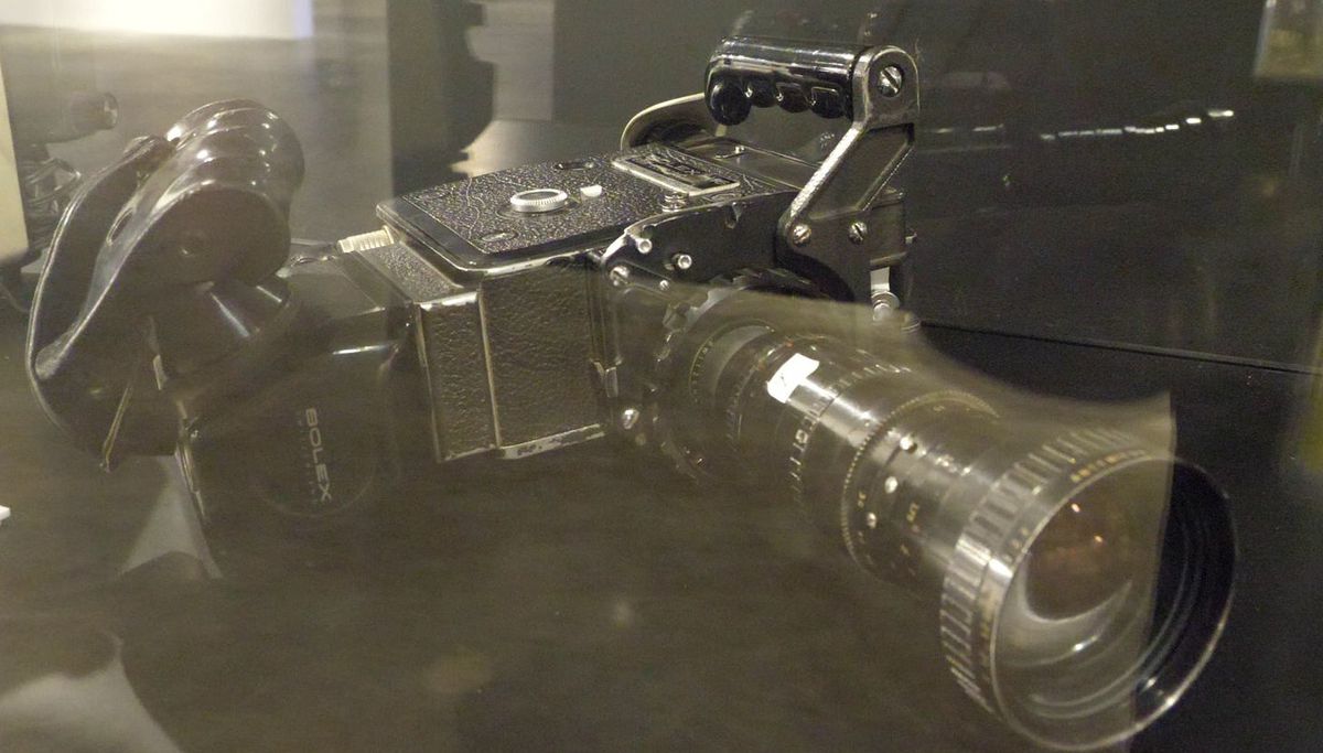 Artă la fiecare pas prin Doha » Reporterii GSP au vizitat o expoziție dedicată televiziunii și filmului: „Un mediu la fel de popular ca fotbalul”