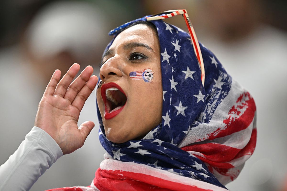 În tribune, a câștigat Iranul » Imagini superbe cu cea mai frumoasă galerie de la Campionatul Mondial