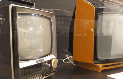 Artă la fiecare pas prin Doha » Reporterii GSP au vizitat o expoziție dedicată televiziunii și filmului: „Un mediu la fel de popular ca fotbalul”