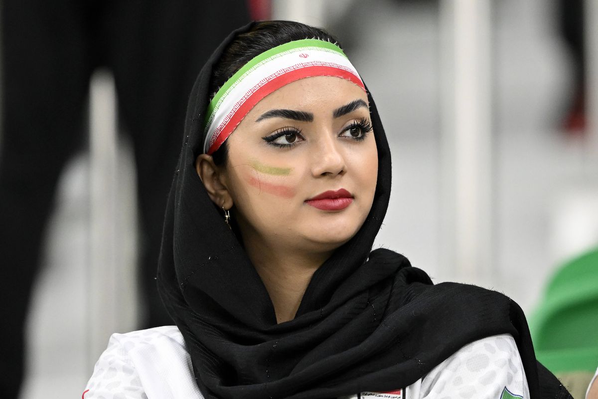 În tribune, a câștigat Iranul » Imagini superbe cu cea mai frumoasă galerie de la Campionatul Mondial