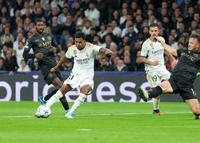 Șase partide din Ligă se desfășoară acum. 11 goluri și spectacol total în Galatasaray - Manchester United și Sevilla - PSV