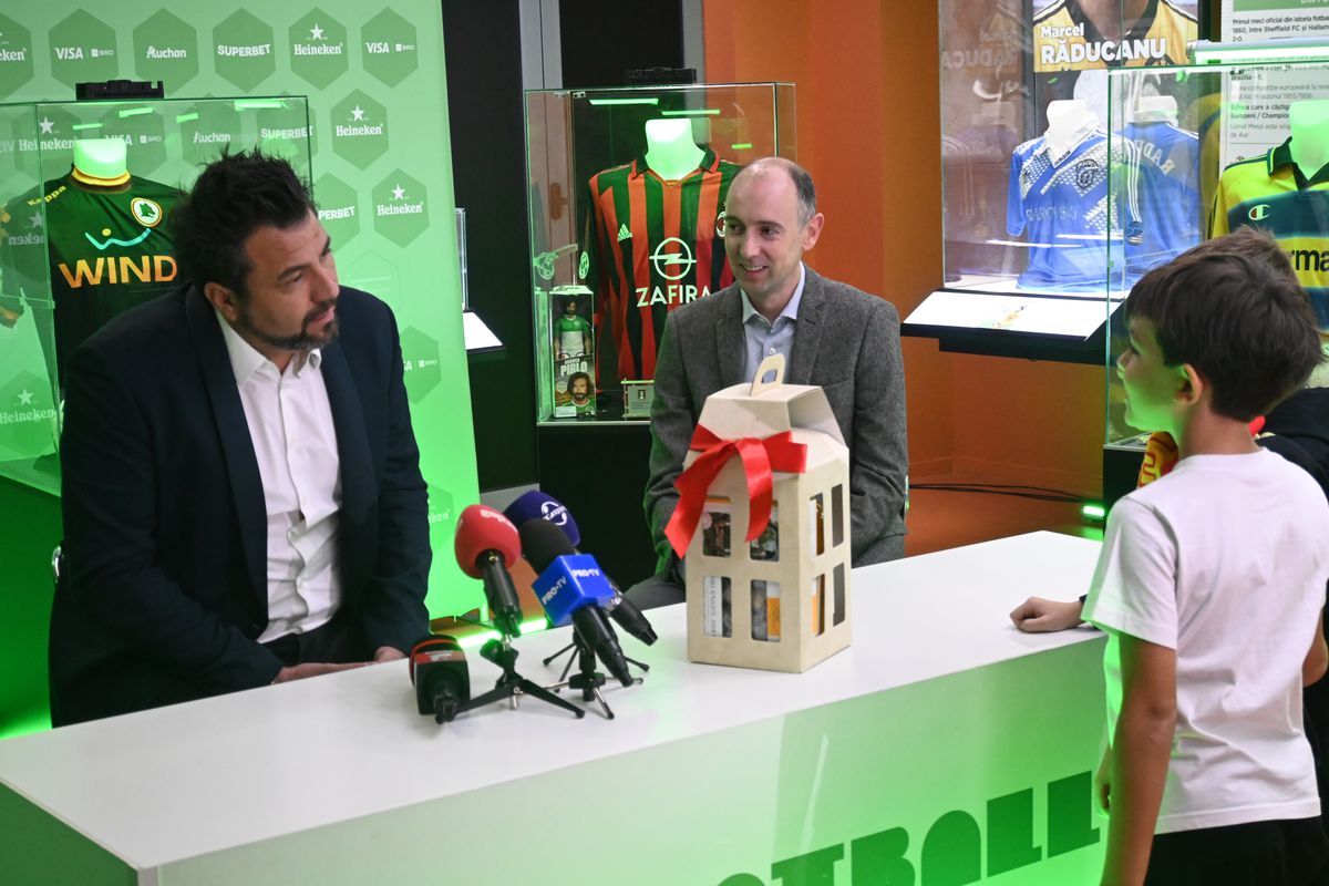 Sebastian Frey vizită la Muzeul Sportului