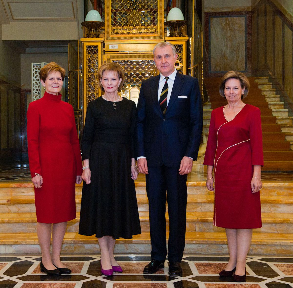 David Popovici a fost premiat de Familia Regală a României » Sportivii, seară de gală în Sufrageria de Stat de la Palatul Regal