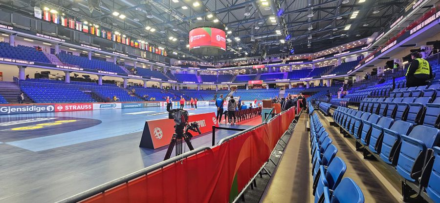 Avem GENERAȚIE DE SUFLET și la handbal! România revine fabulos în fața Cehiei în meciul de debut de la Euro 2024 » Petrecere „tricoloră” în Ungaria