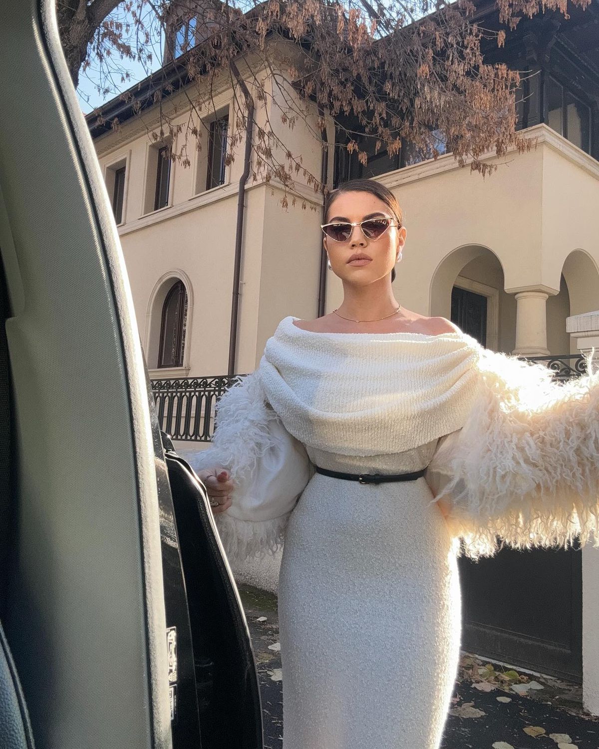 FCSB - DINAMO 1-1// FOTO » FCSB a câștigat derby-ul sexy! Superba Mădălina Buftea ține cu echipa roș-albastră