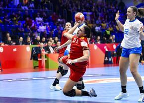 România - Cehia, debutul la Campionatul European de handbal » Ratări imense în debutul reprizei secunde