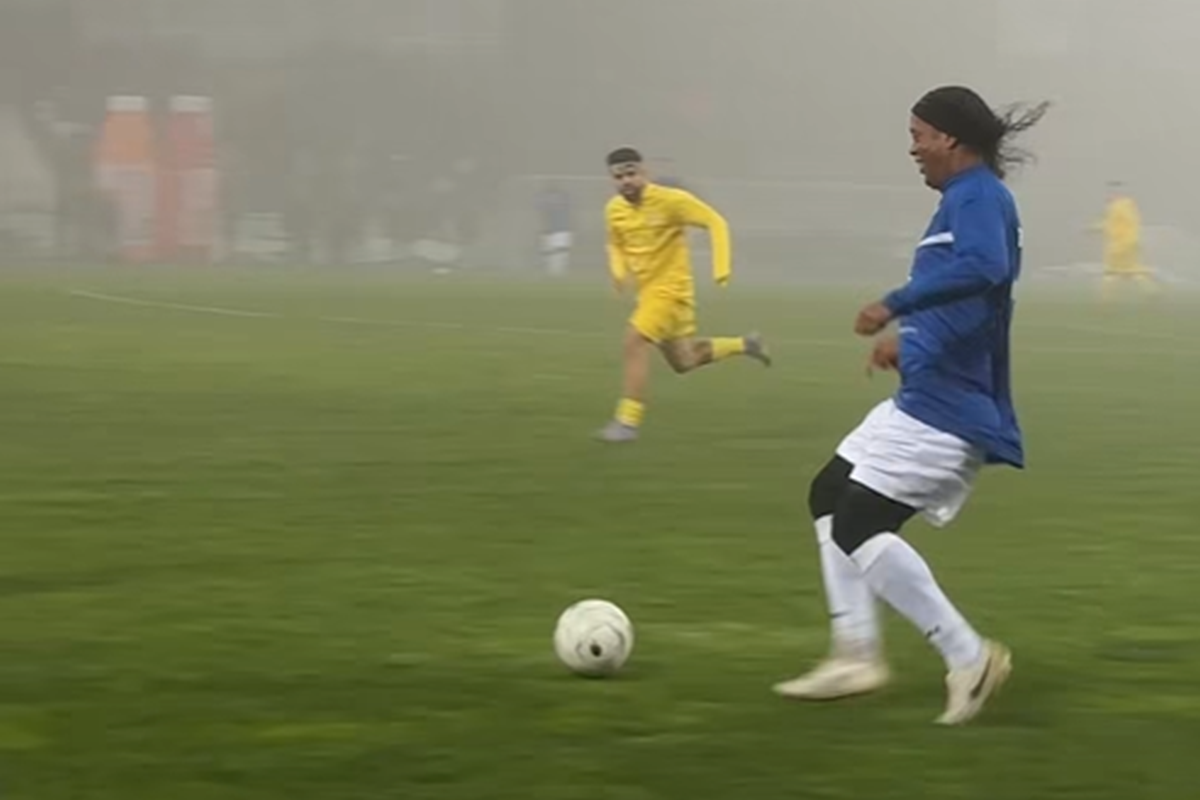 Vizita lui Ronaldinho la Iași, un eșec total: asistență redusă, iar organizarea a fost la pământ