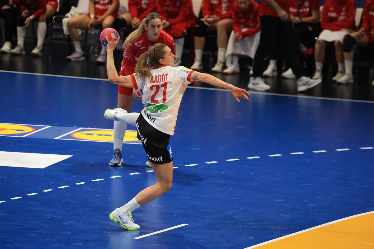 Danemarca, demonstrație de forță înaintea derby-ului de „sferturi” cu România » Clasamentul grupei A la CM de handbal feminin