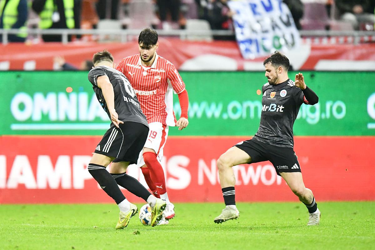 Debutant la Dinamo, Mazilu a recunoscut: „Nu mă așteptam să intru. Puțin cam repede”