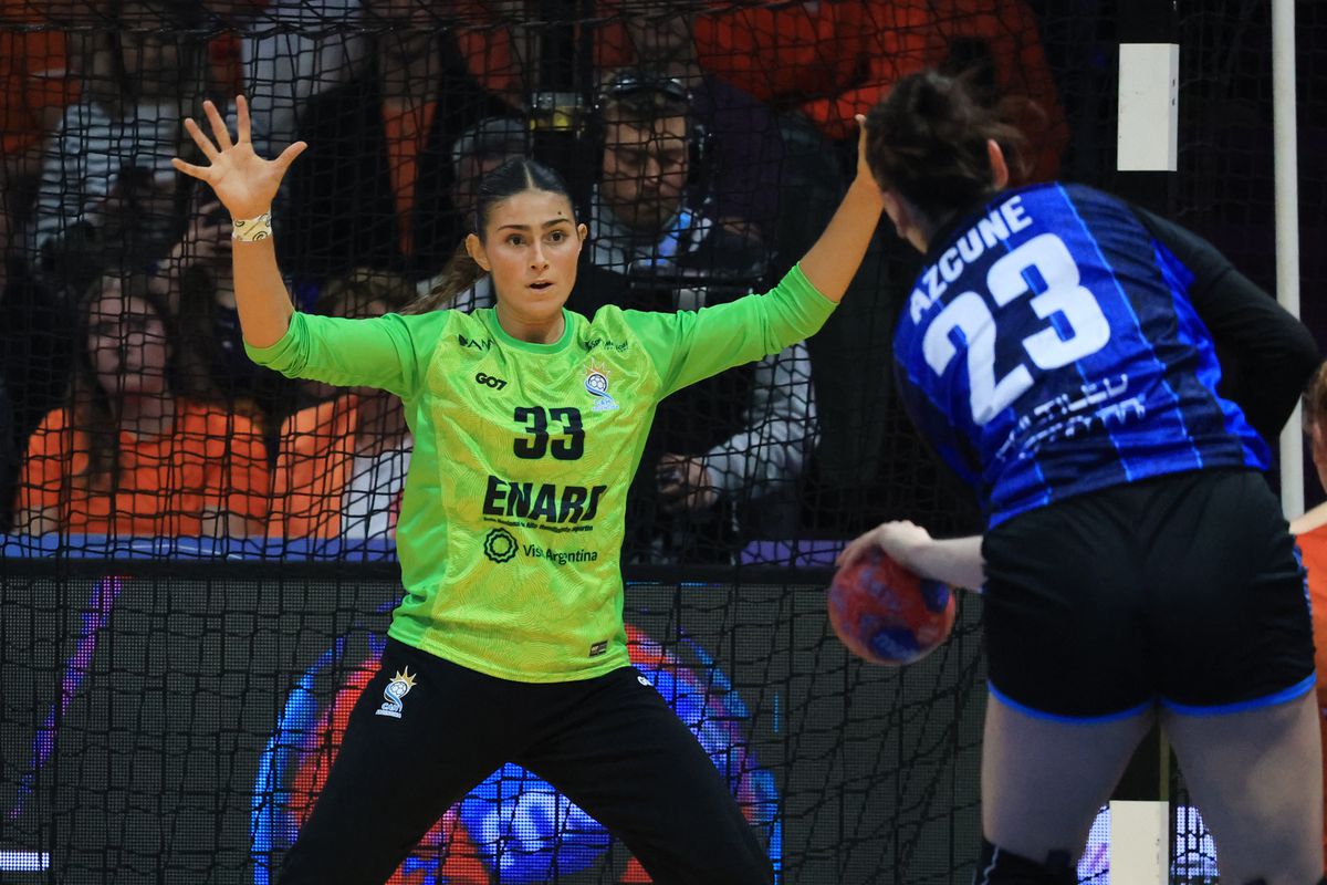 Valentina Menucci își trăiește visul la Rotterdam: „Merită orice sacrificiu!” » Imposibil de ingorat la meciul contra Olandei