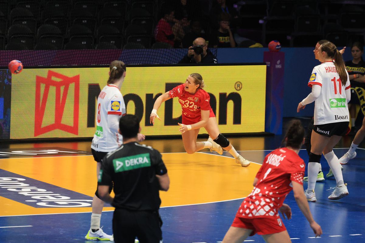 Danemarca, demonstrație de forță înaintea derby-ului de „sferturi” cu România » Clasamentul grupei A la CM de handbal feminin