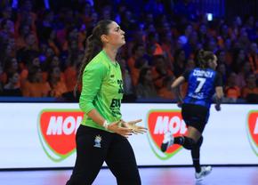 Valentina Menucci își trăiește visul la Rotterdam: „Merită orice sacrificiu!” » Imposibil de ingorat la meciul contra Olandei