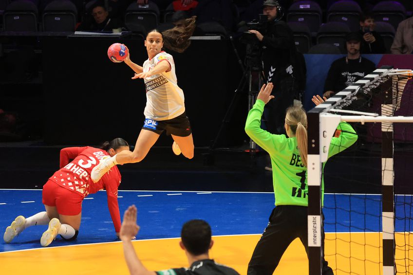 Elma Halilcevic, desemnată MVP / Imagini de la meciul Danemarca - Croaţia FOTO: Ionuţ Iordache (GSP)