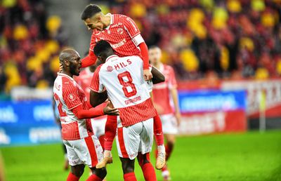 Dinamo - Oțelul Galați 1-0 » Victorie cu cap! „Câinii” se apropie de Rapid, salvați de execuția căpitanului Cîrjan