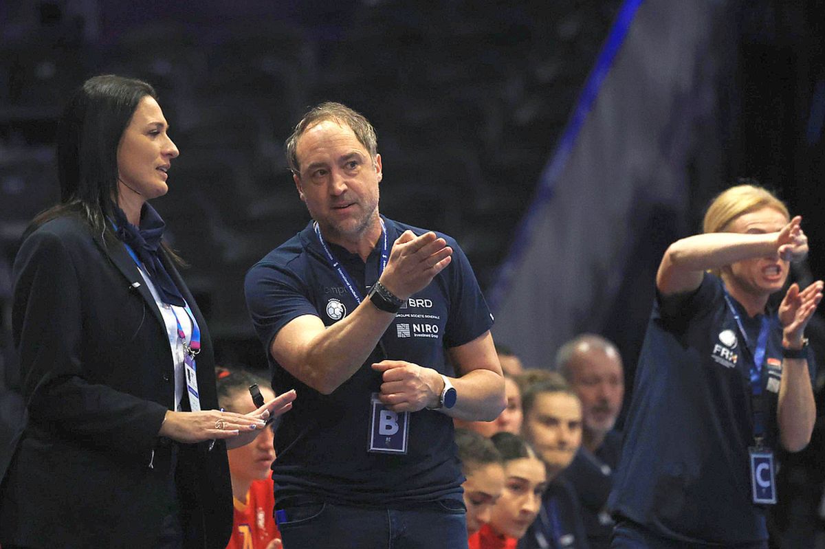 Încurajat de victoria cu Japonia, selecționerul Ovidiu Mihăilă întreabă: „De ce n-am produce și noi o surpriză?”