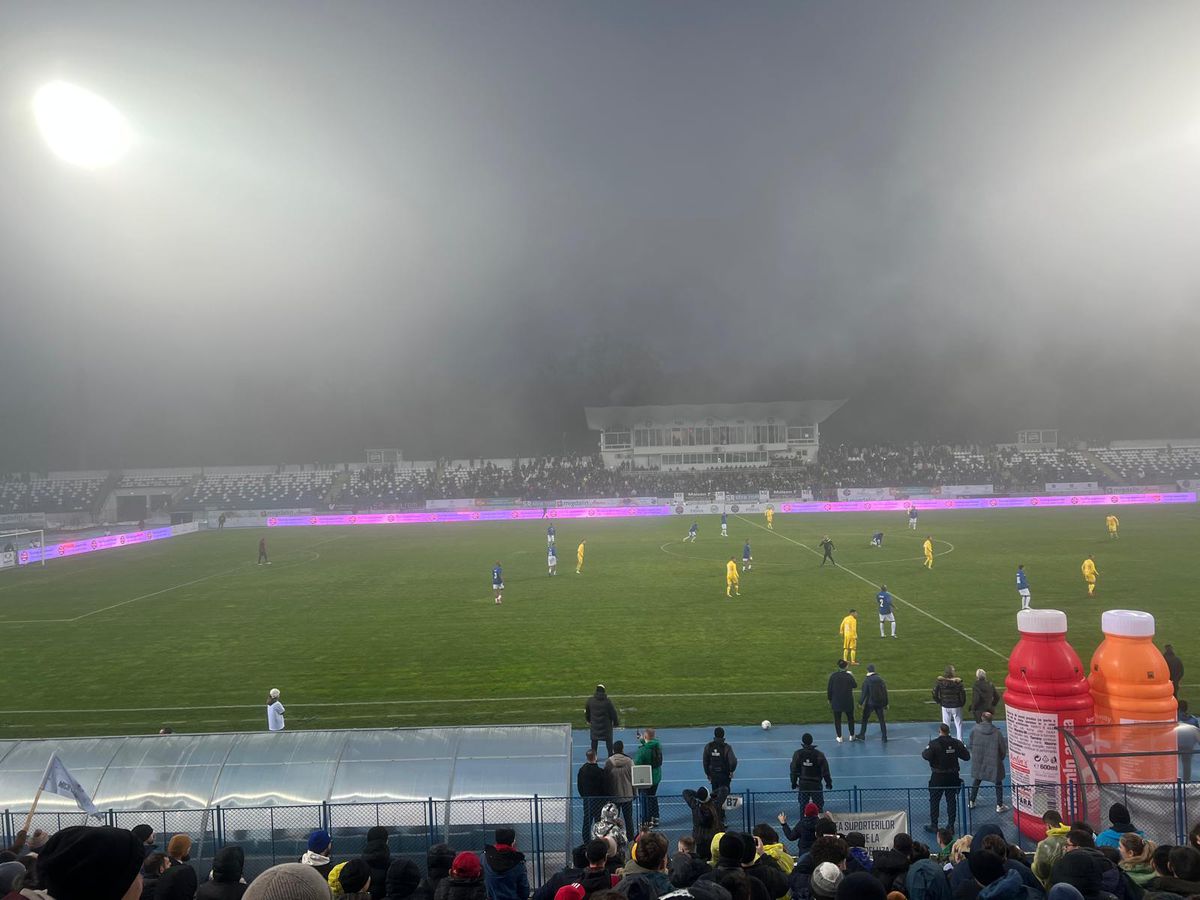 Vizita lui Ronaldinho la Iași, un eșec total: asistență redusă, iar organizarea a fost la pământ