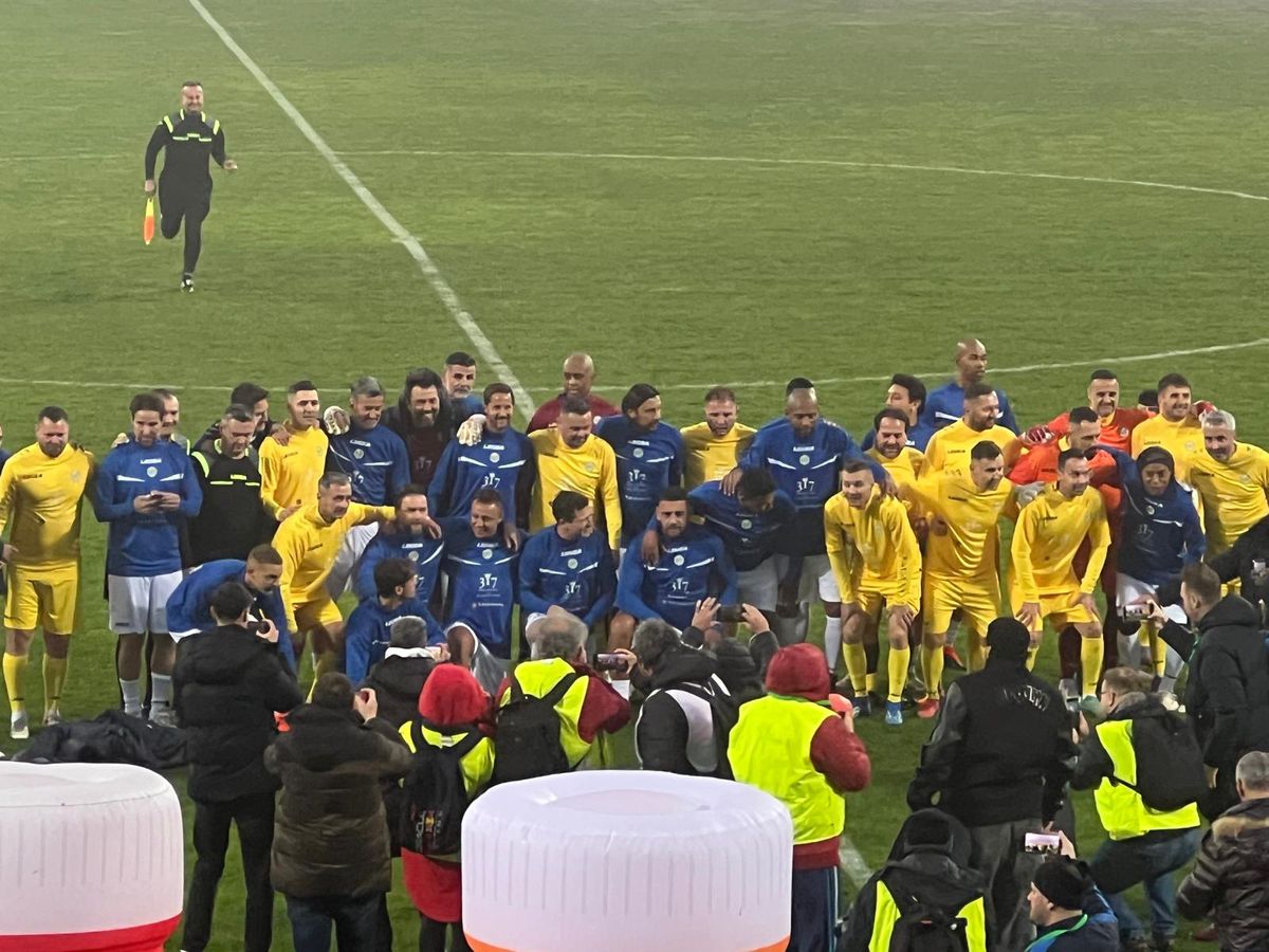 Fotograf român, lăsat fără cuvinte de oamenii lui Ronaldinho » Cerința care i-a provocat indignare: „Pentru mine înseamnă traiul pe jumătate de lună!”