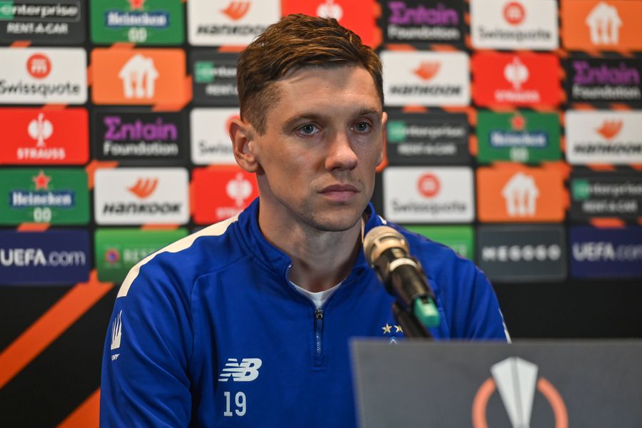 Fostul atacant al Ucrainei a fost reținut și înrolat în armată » E gata de război