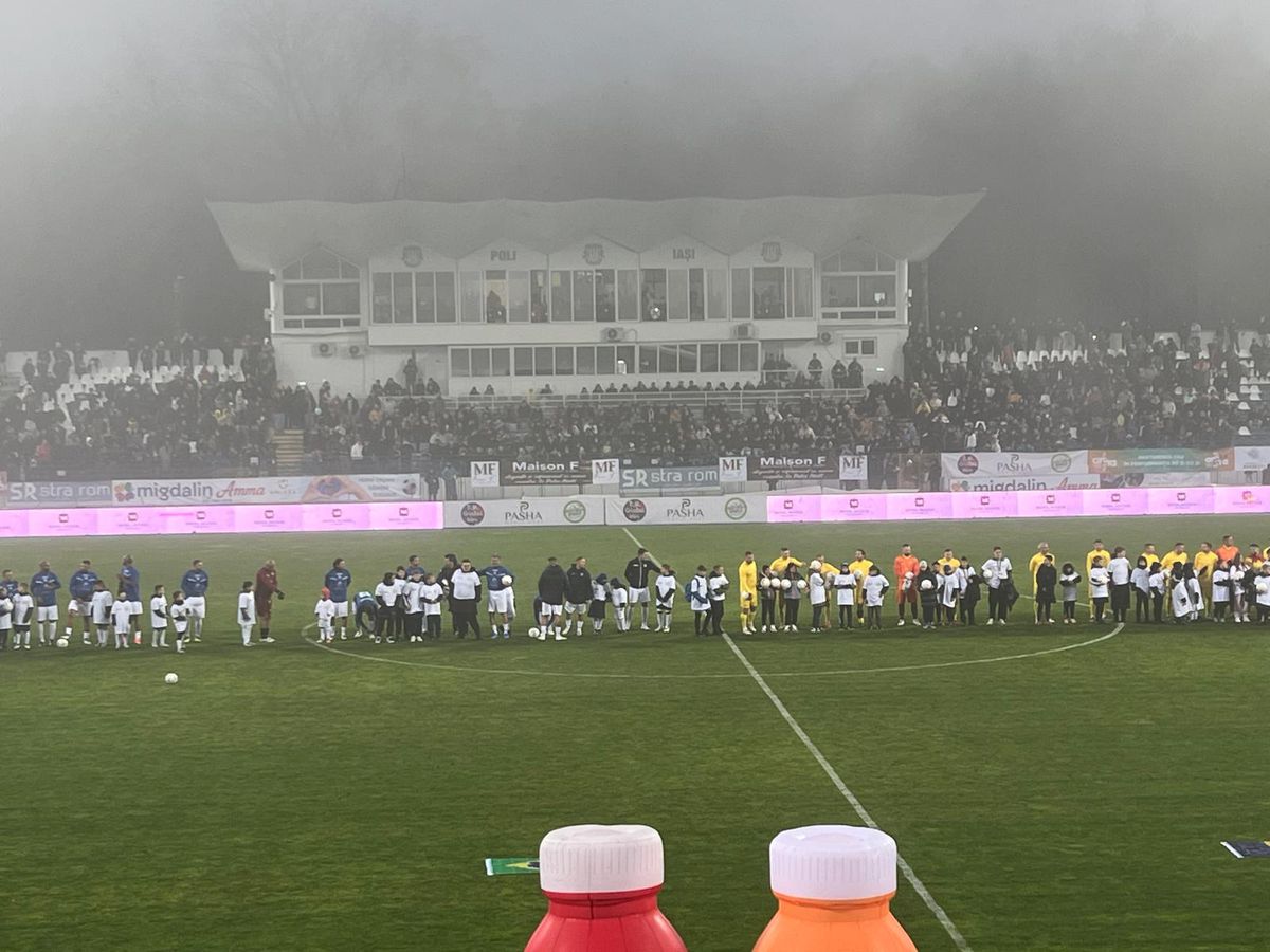 Vizita lui Ronaldinho la Iași, un eșec total: asistență redusă, iar organizarea a fost la pământ