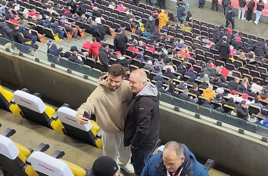 Dinamo - Oțelul Galați 1-0 » Victorie cu cap! „Câinii” se apropie de Rapid, salvați de execuția căpitanului Cîrjan