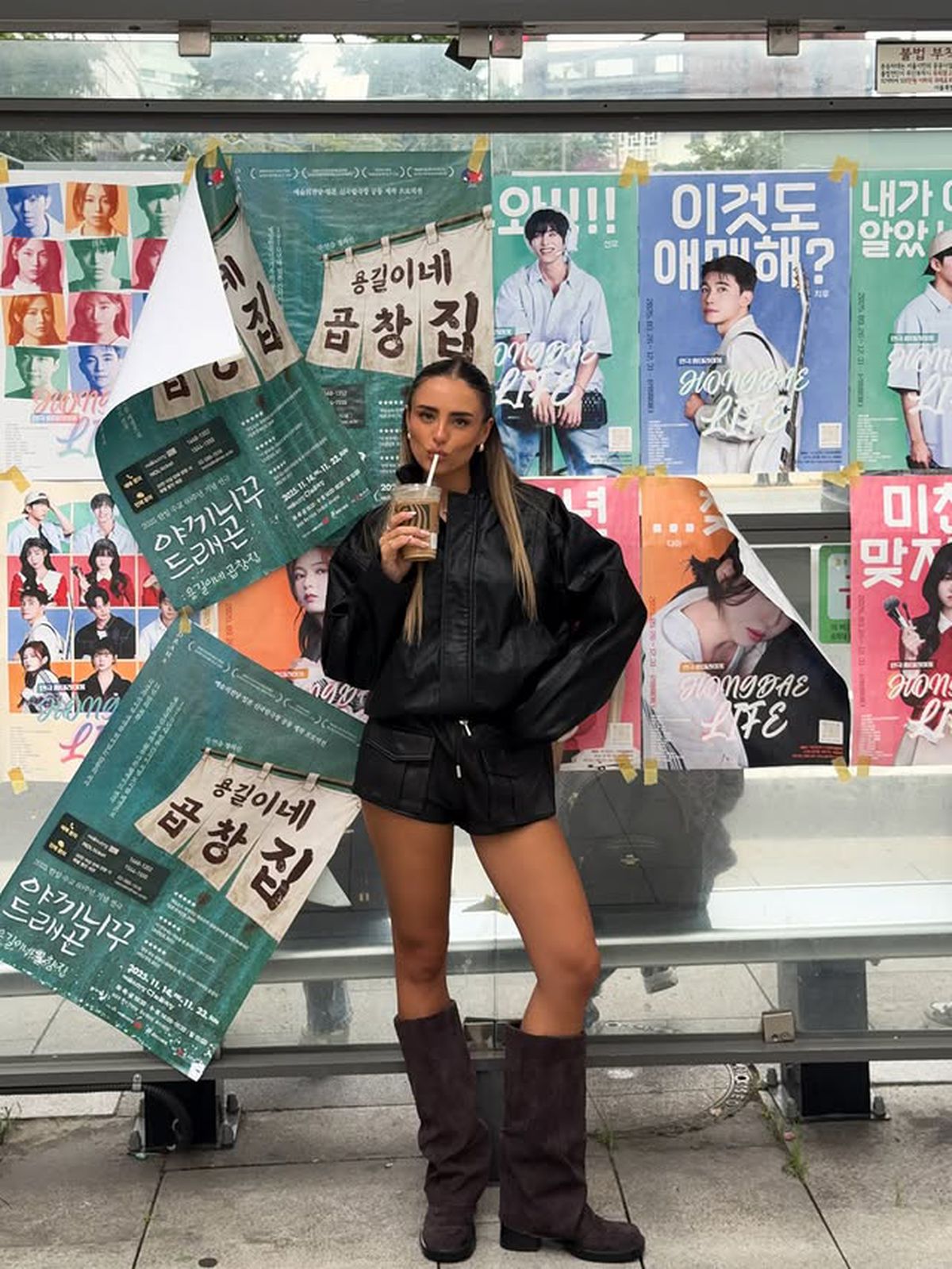 Fotbalistul de națională ascunde o relație cu vedeta de la Insula Iubirii: „Ea nu s-a putut abține”