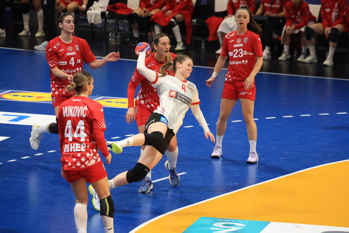 Danemarca, demonstrație de forță înaintea derby-ului de „sferturi” cu România » Clasamentul grupei A la CM de handbal feminin