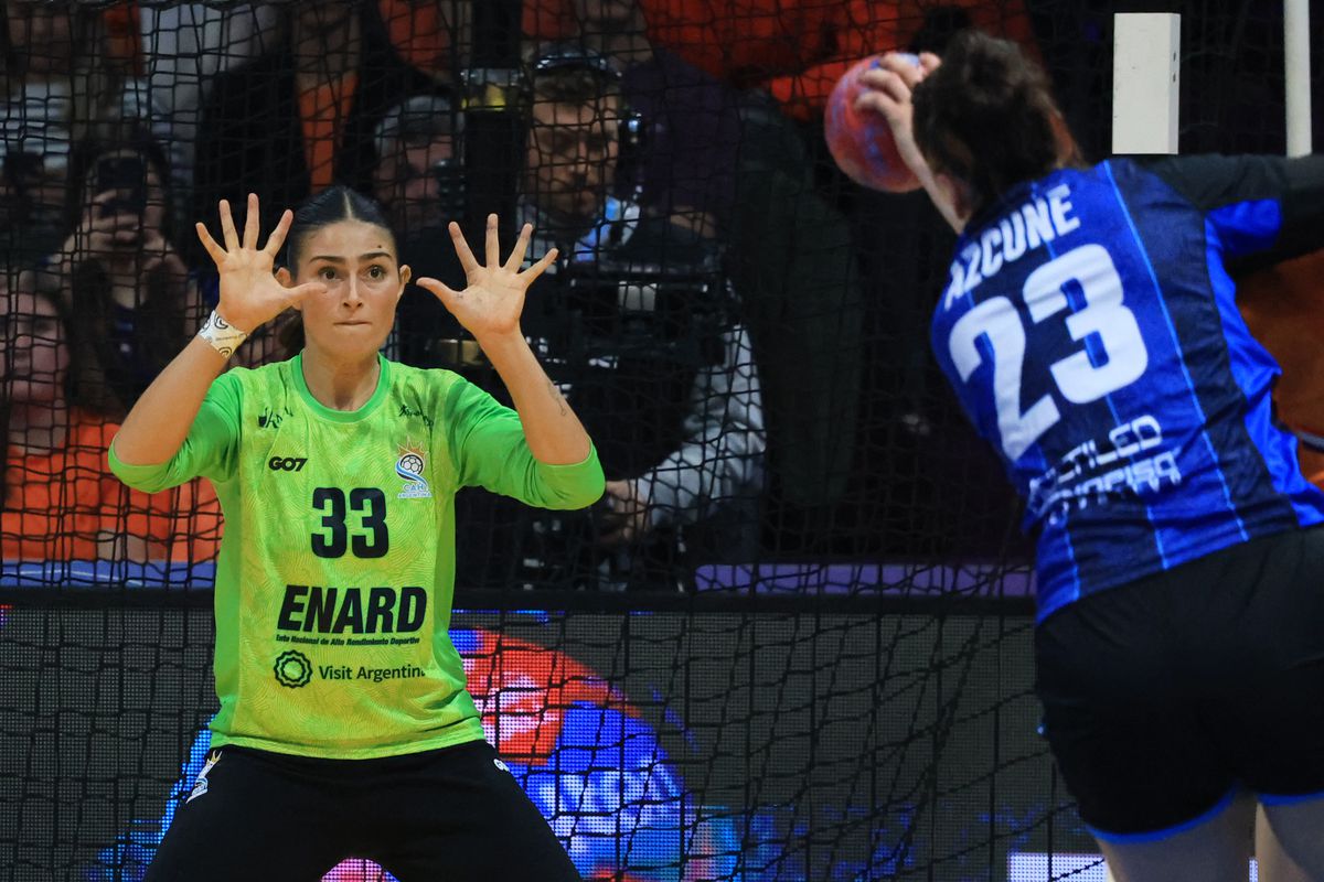 Valentina Menucci își trăiește visul la Rotterdam: „Merită orice sacrificiu!” » Imposibil de ingorat la meciul contra Olandei