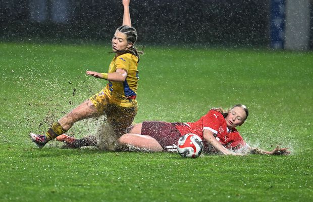 Imagini SPECTACULOASE de la meciul echipei naționale feminine de junioare Under 17