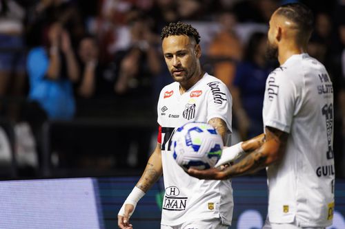 Neymar are 8 goluri și 4 assisturi în 28 de meciuri (1.934 de minute jucate) pentru Santos în 2025 / Foto: Imago