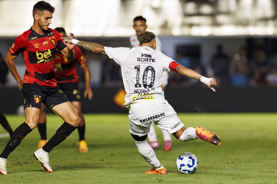 Eroul Neymar a riscat pentru a-și salva echipa de la retrogradare » Gol și assist la Santos, cu meniscul rupt!