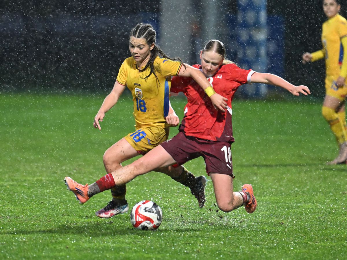 Imagini SPECTACULOASE de la meciul echipei naționale feminine de junioare Under 17