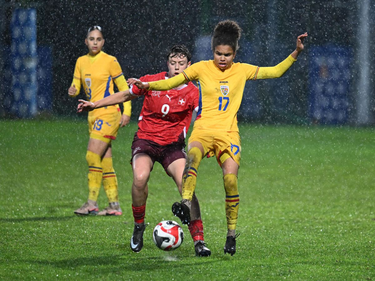 Imagini SPECTACULOASE de la meciul echipei naționale feminine de junioare Under 17