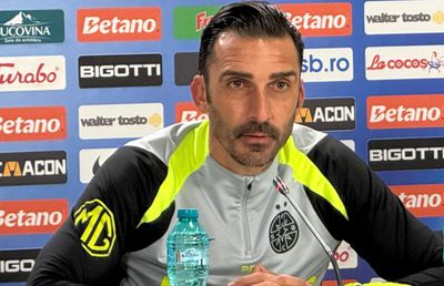 Elias Charalambous s-a pus scut în fața unui fotbalist, iar pe altul l-a criticat: „O mare greșeală”