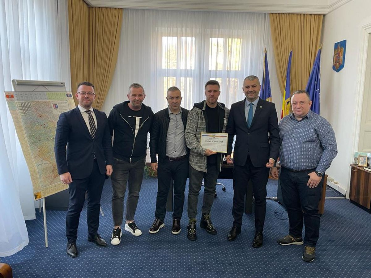 Ce distincție a primit Mihai Pintilii în ultimele zile din 2022: „Trebuie să îi oferim recunoaștere deplină”