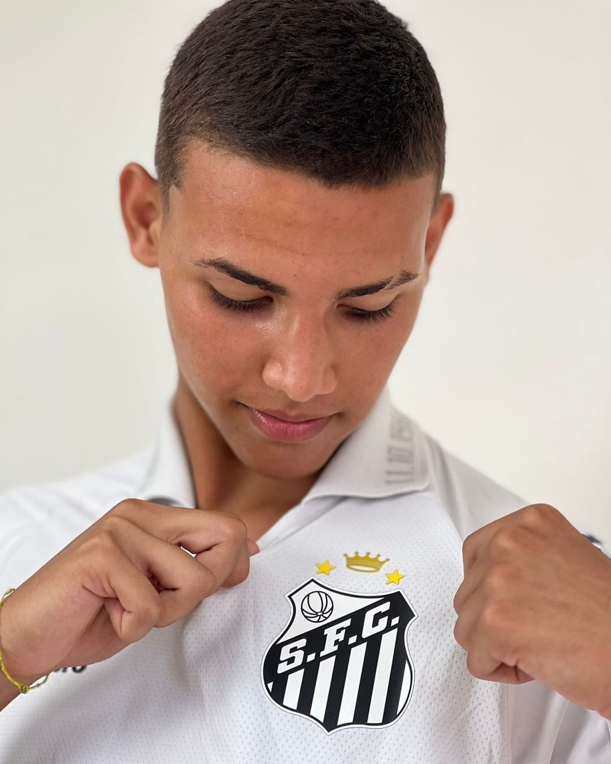 „Rege, fă-te bine!” » Rugă pentru Pele. Santos își modifică stema în onoarea legendei braziliene