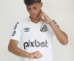 Santos își modifică stema clubului în onoarea legendarului Pele. Foto: Instagram @santosfc