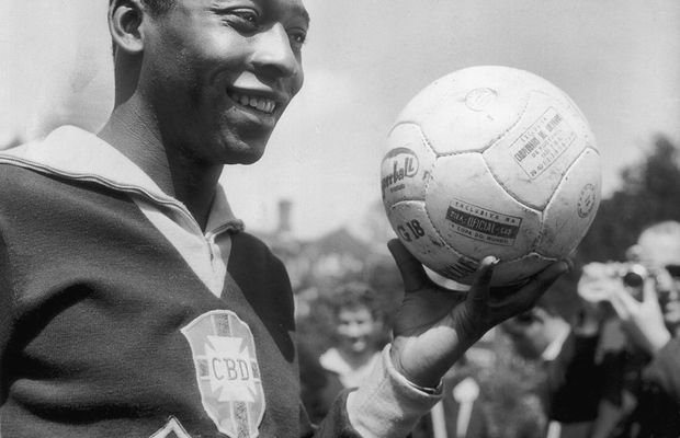 Pele, secretele „Perlei negre” » 7 povești colosale ale regretatei legendei braziliene: crize de plâns, cum și-a ales numele și de ce dribla incredibil pe spații mici