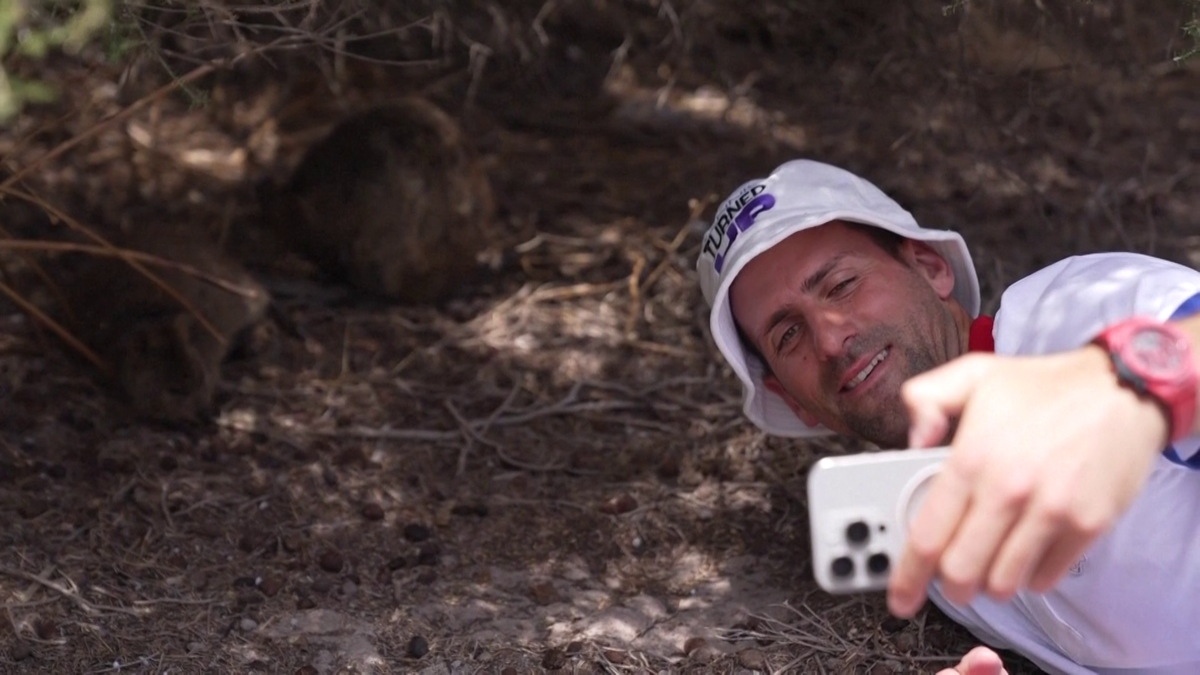 Novak Djokovic, plimbare spectaculoasă cu elicopterul plus distracție pe uimitoarea insulă Rottnest