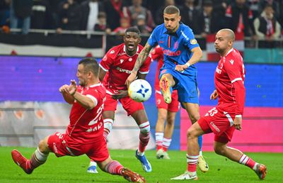 „Inconștiență!” » LPF, luare rară de poziție: „Ce facem? Înnebunim!”