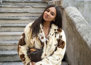 Elizabeth Omoregie și-a sărbătorit ziua „la muncă”, apoi a inundat Instagramul cu imagini postate direct din vestiar