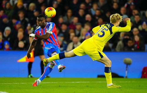 Marc Guehi în meciul pierdut de Crystal Palace în fața lui Tottenham (0-1) / Foto: Imago