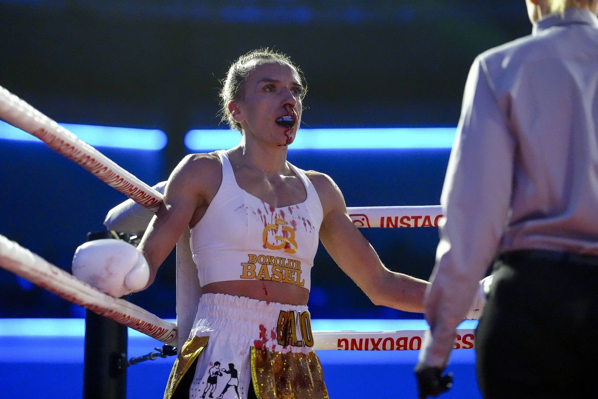 „Balboa” de Cisnădie este campioană mondială la box! » Gabriela Timar a câștigat centura cu nasul fracturat