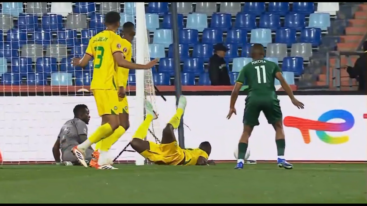 Cum poate explica gestul?! Momentul incredibil care l-a dus pe Ngezana în „optimile” Cupei Africii